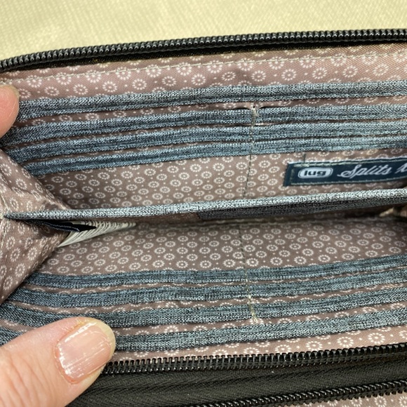 LUG RFID ZIP AROUND WALLET IN HEATHERED GRAY AND BLACK - Picture 8 of 9